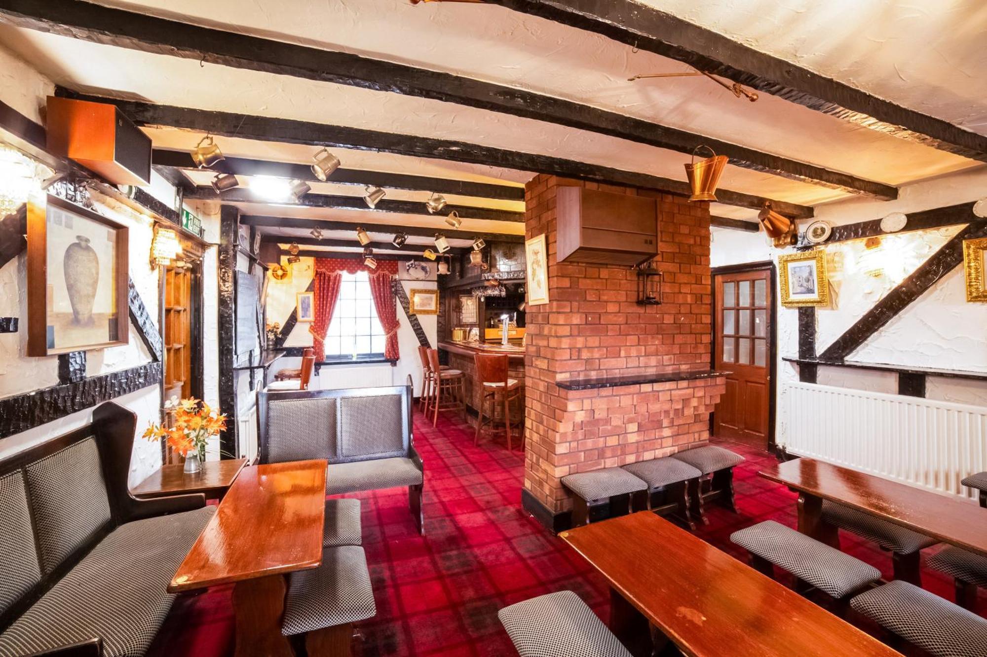 Oyo The Royal Hotel Dunston  Exterior photo